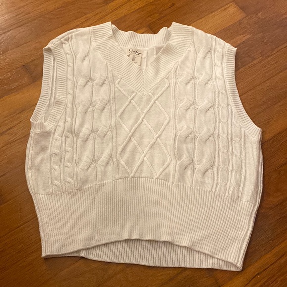 Jessica Simpson cropped sweater vest tank - Picture 1 of 1